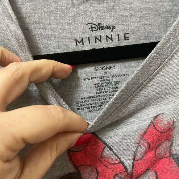 Authentic Disney Minnie Mouse T-Shirt ❤️ - Picture 2 of 2